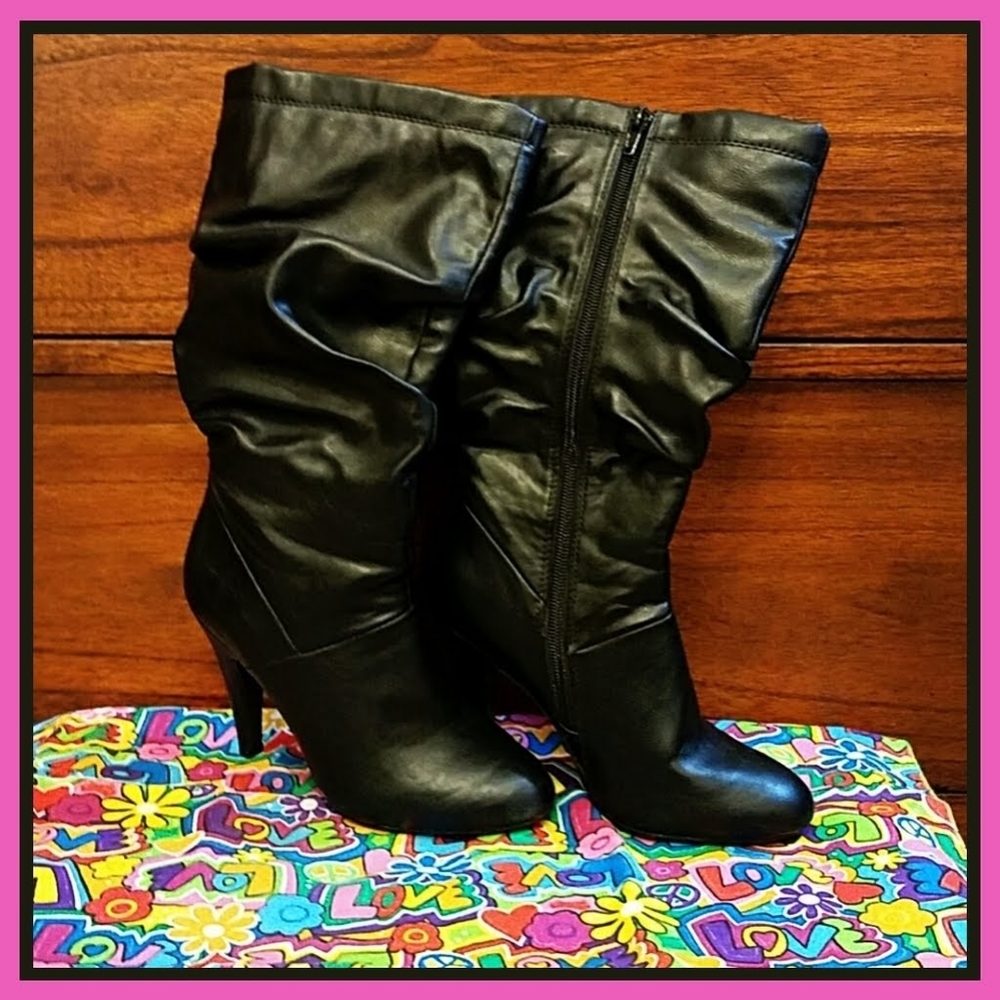 Like New Black Boots